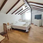 Elektra Apartment-kallithea Apartman *
